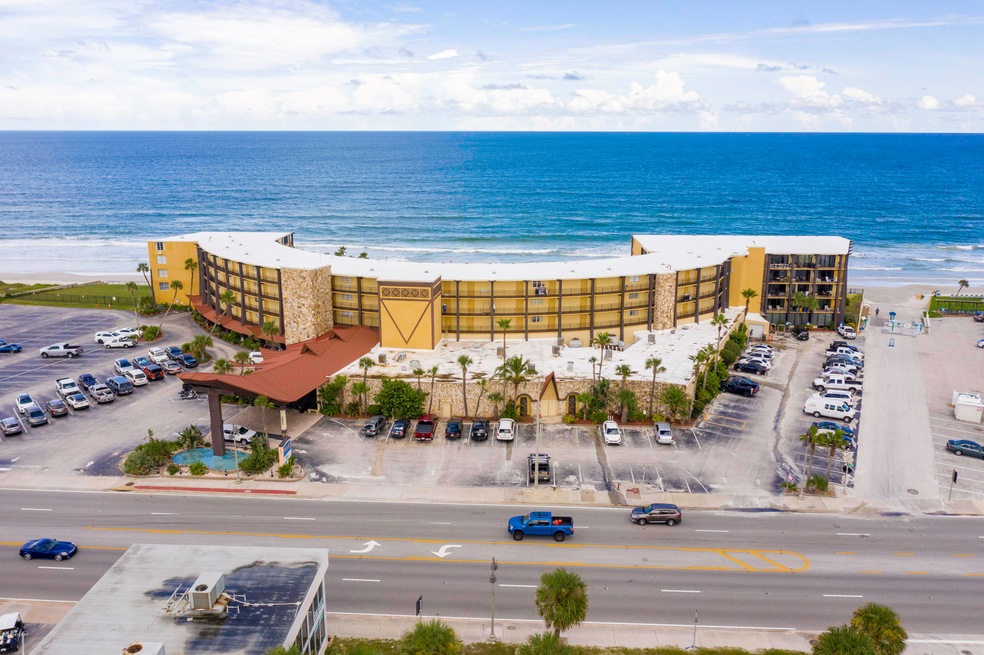 2301 S Atlantic #327