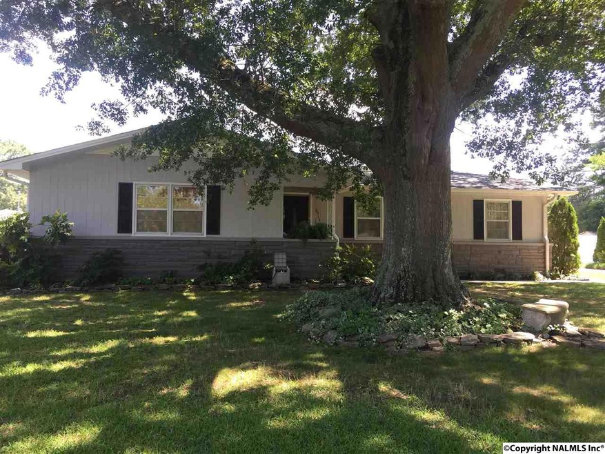 WALK TO WALTER JACKSON SCHOOL!, HALF ACRE LOT, ALLEY ACCESS, DETACHED GARAGE AND MORE!