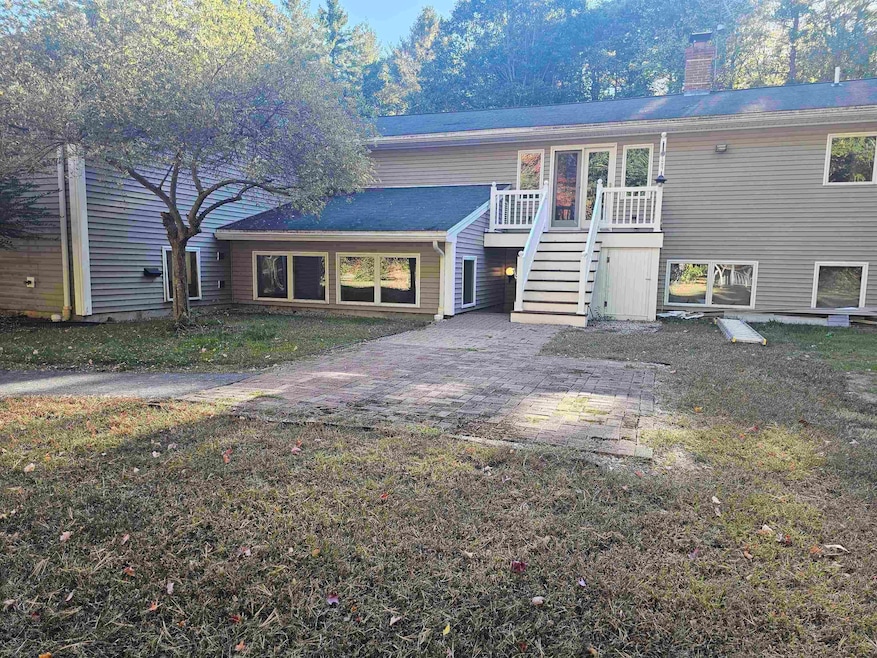 30 Sterling Ln, South Berwick, ME 03908 - photo 1