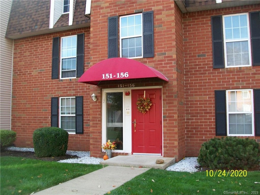 154 Heather Ridge unit 154, Shelton, CT 06484 - photo 1