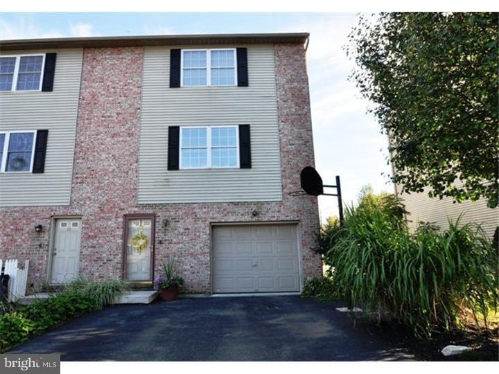 24 Jazz Cir, Whitehall, PA 18052 - photo 1