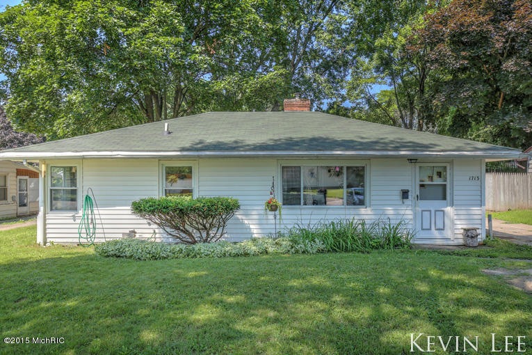 1713 Fuller Ave NE, Grand Rapids, MI 49505 - photo 1