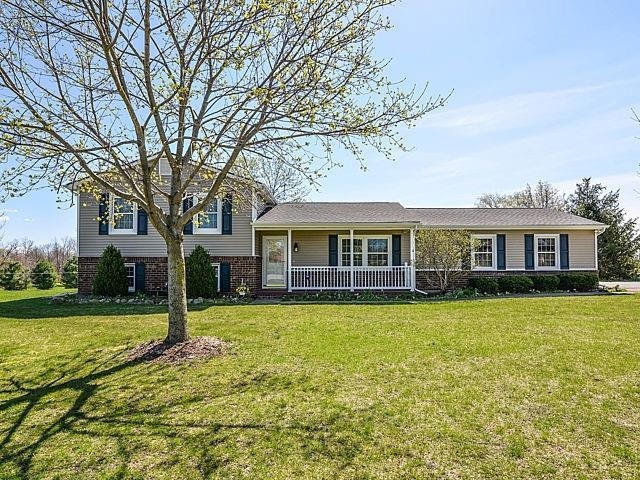 9492 Spring Hollow Ct, Dexter, MI 48130 - photo 1