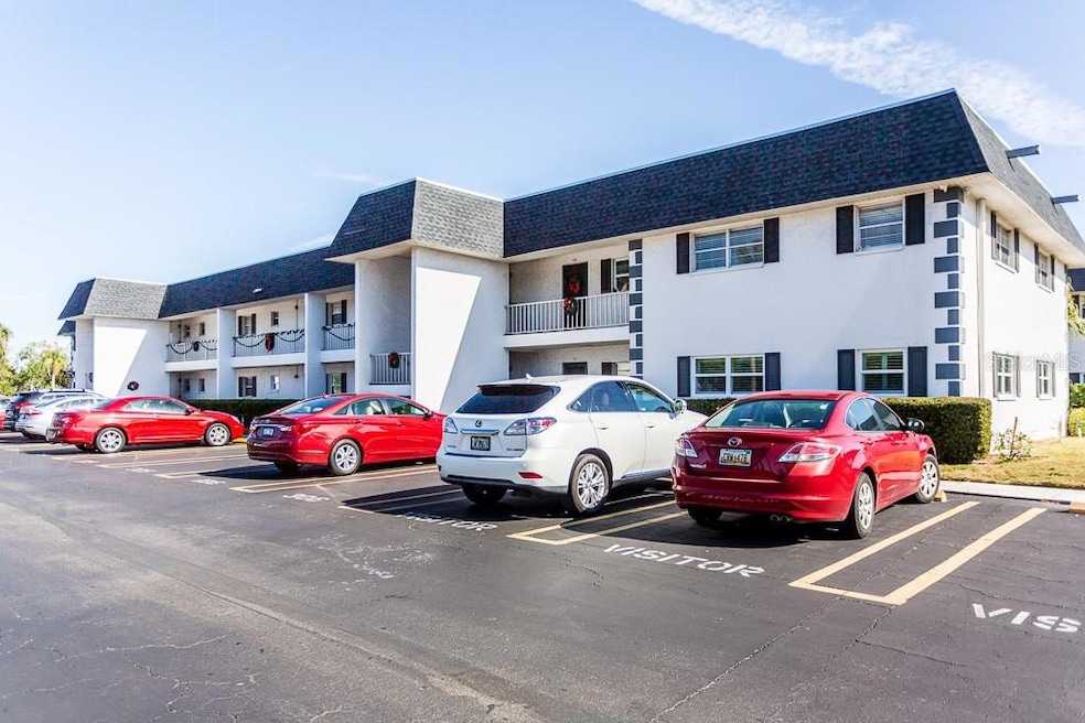 4705 5th St W unit 305, Bradenton, FL 34207 - photo 1