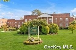 285 Central Ave unit C-5, Lawrence, NY 11559 - photo 1