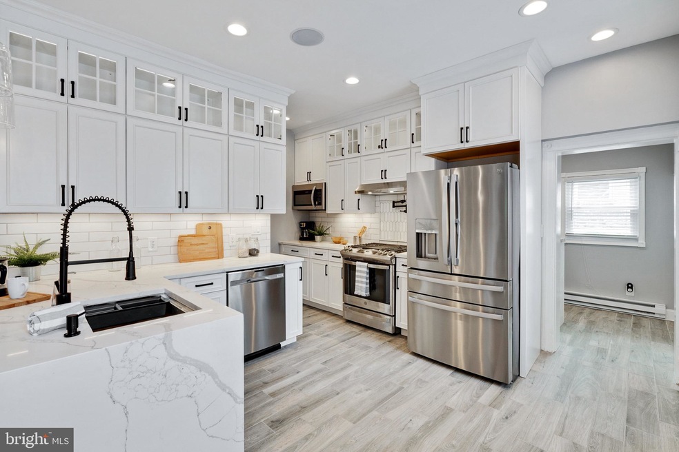 298 Hermitage St, Philadelphia, PA 19127 - photo 1