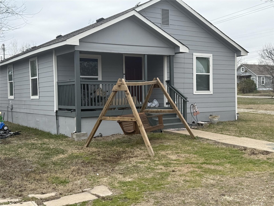 Bungalow-style house featuring a porch and a fron