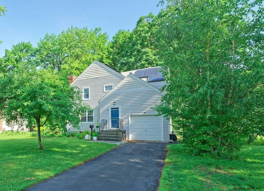 16 Continental Rd, Schenectady, NY 12306 - photo 1