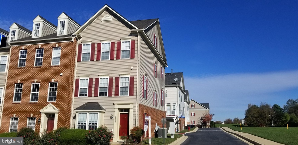 9401 High Rock Way unit 29, Owings Mills, MD 21117 - photo 1