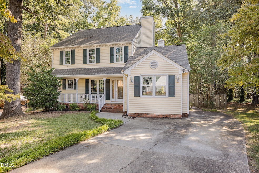 1437 Greenside Dr, Raleigh, NC 27609 - photo 1