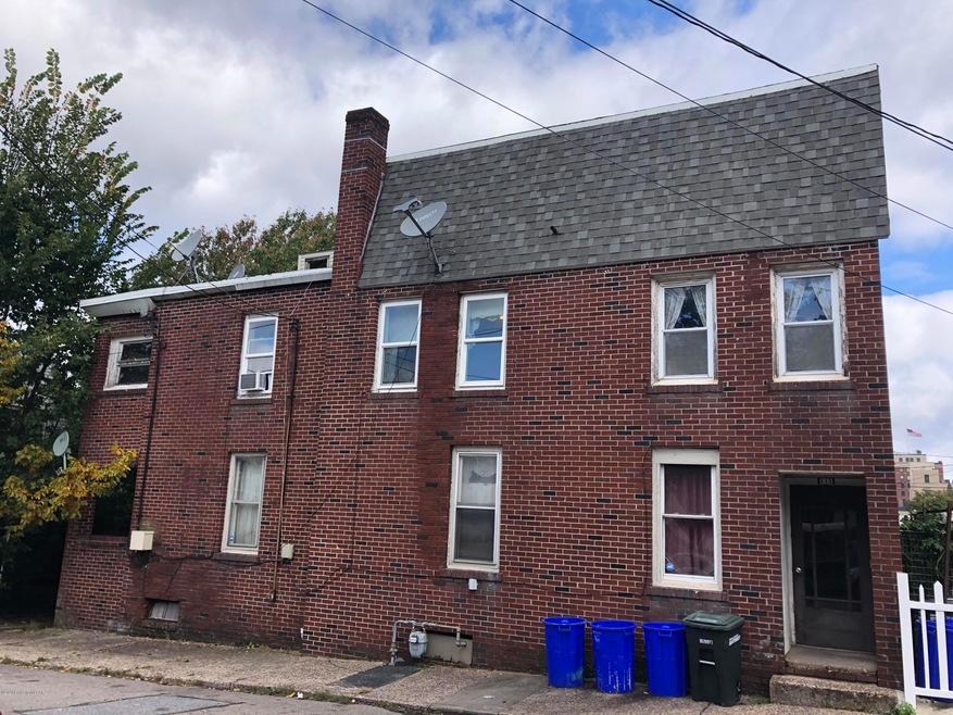 111 W. Chapel St.