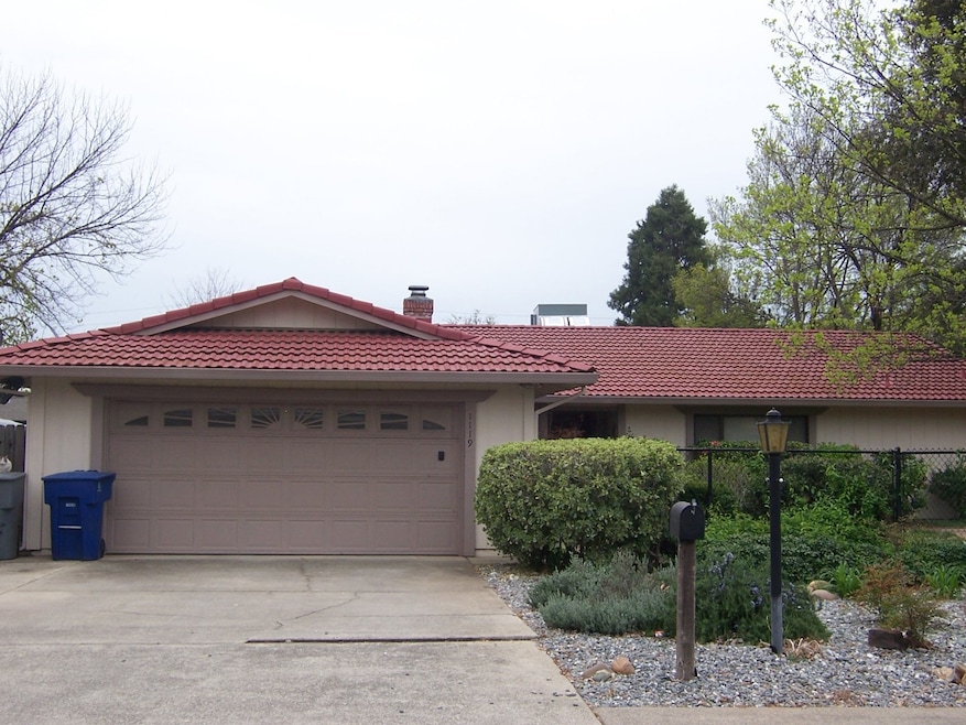 Pineland picture exterior 002