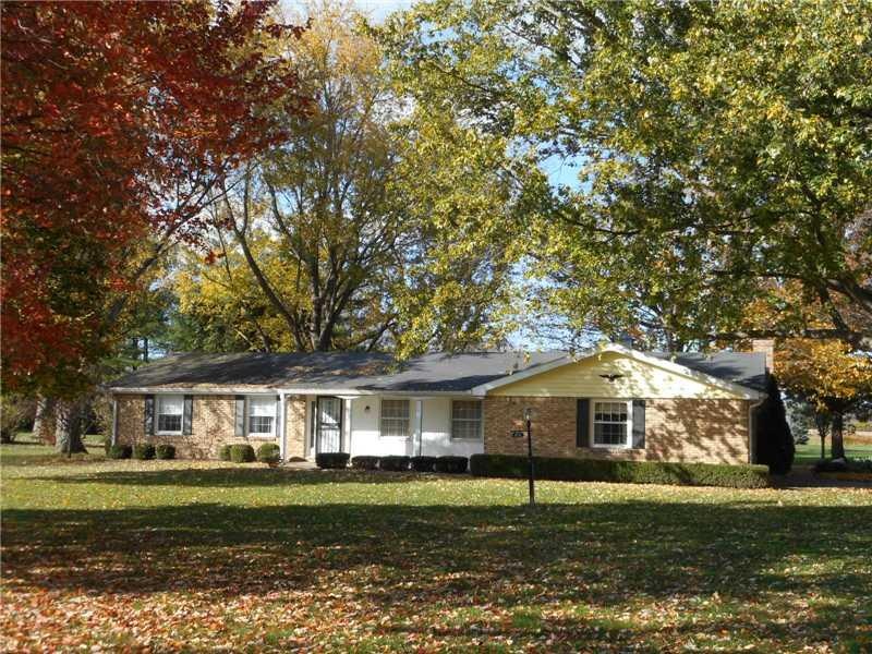 815 Whitmore St, Anderson, IN 46012 - photo 1