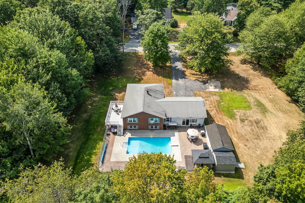 Under Contract $550,000