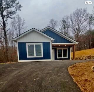113 W 31st St, Buena Vista, VA 24416 - photo 1