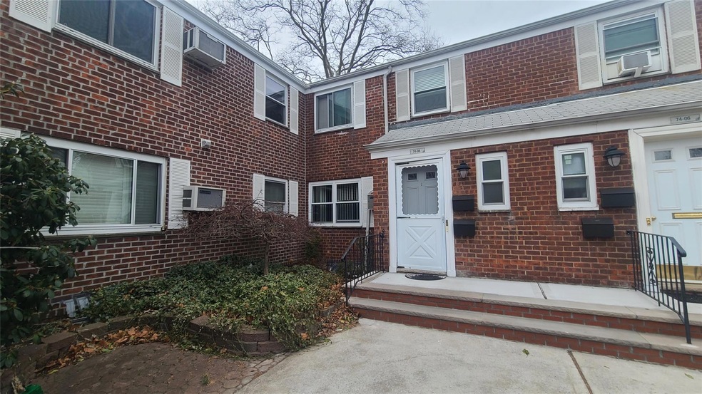 7408 255th St unit GV63, Glen Oaks, NY 11004 - photo 1