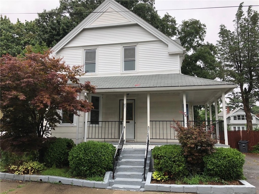 67 Rutherglen Ave, Providence, RI 02907 - photo 1