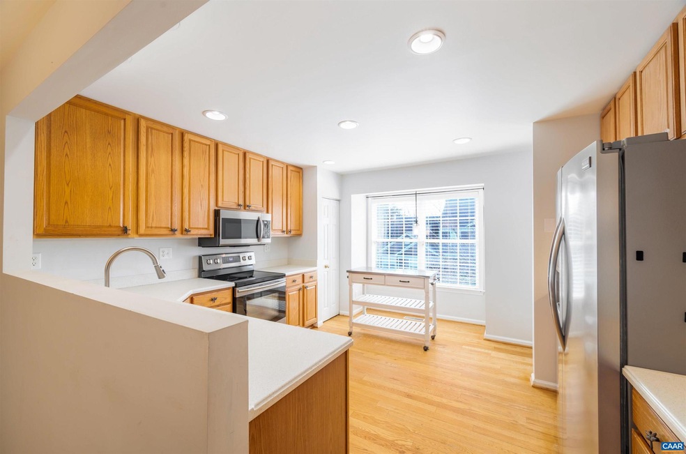 1338 Wimbledon Way, Charlottesville, VA 22901 - photo 1