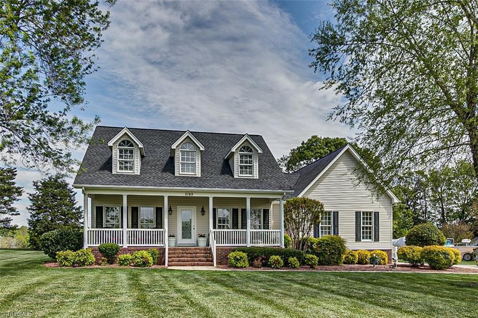 2769 Hayfield Dr, Asheboro, NC 27205 - photo 1
