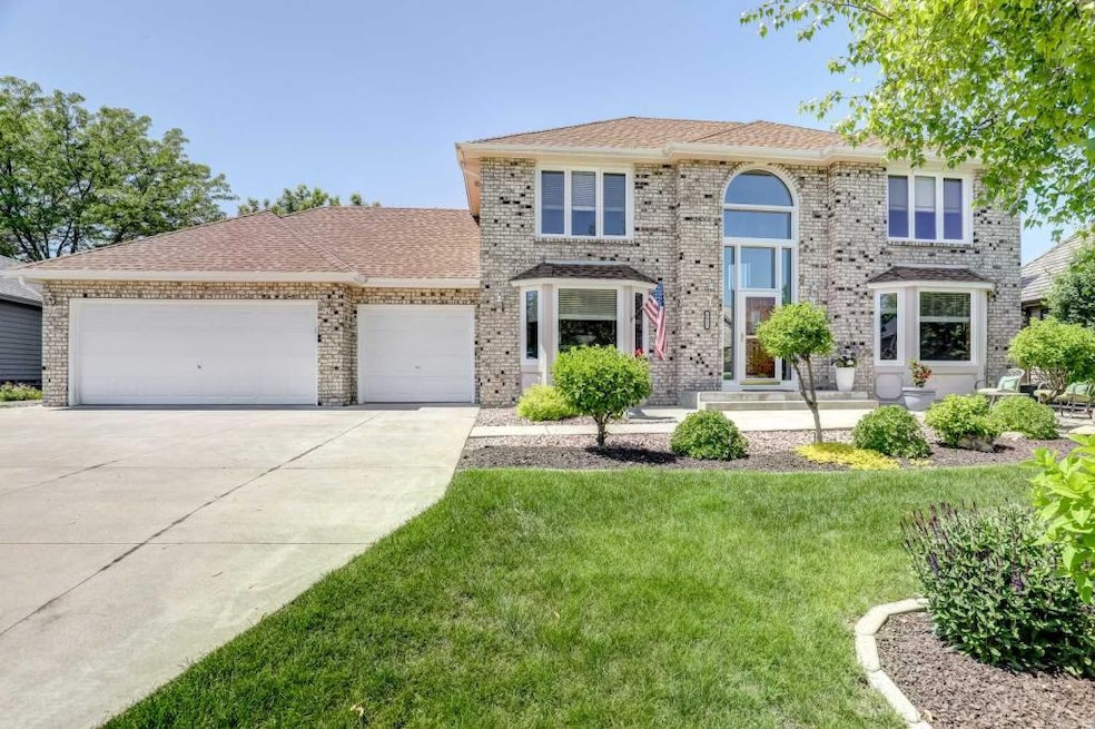 Web-Friendly-8031-Ranchview-Lane-North-Maple-Grove