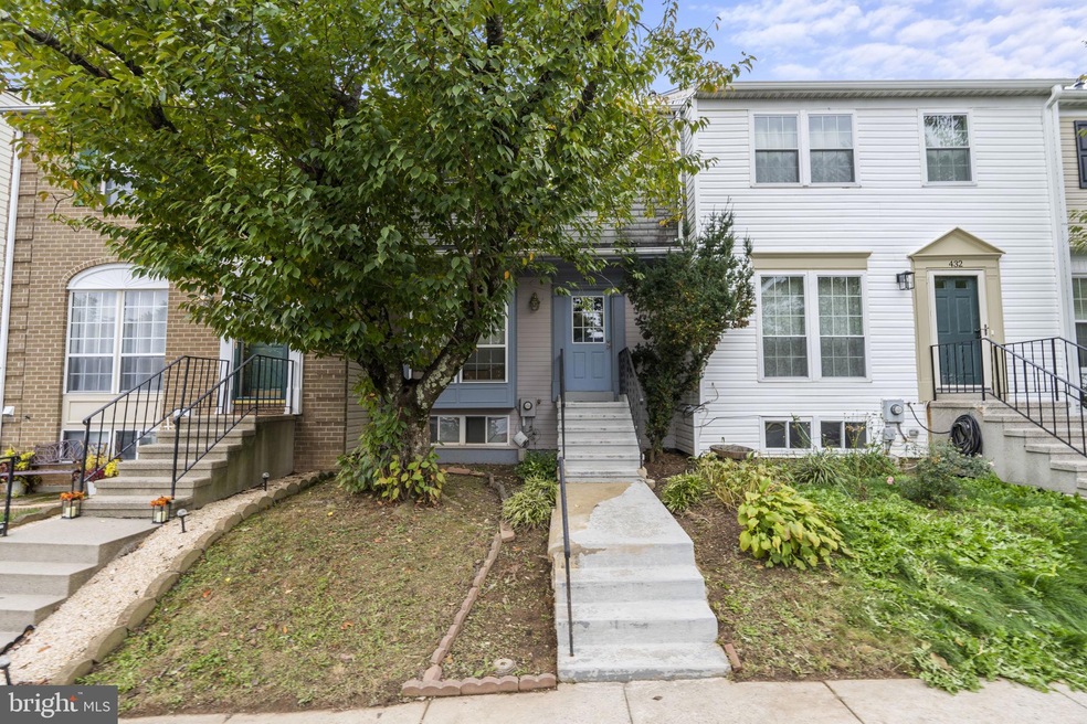 430 Shannon Ct, Frederick, MD 21701 - photo 1