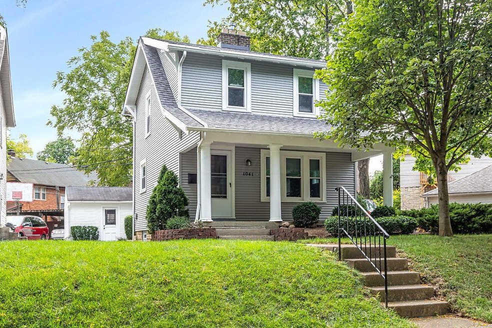 1041 Parkway Drive-2-SMALL
