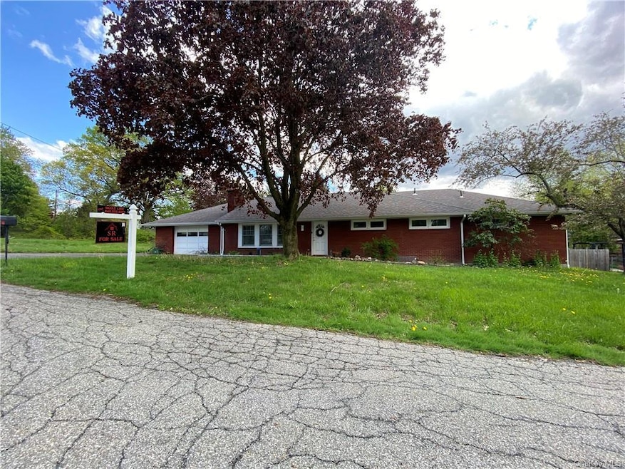 4 Roman Rd, Beacon, NY 12508 - photo 1