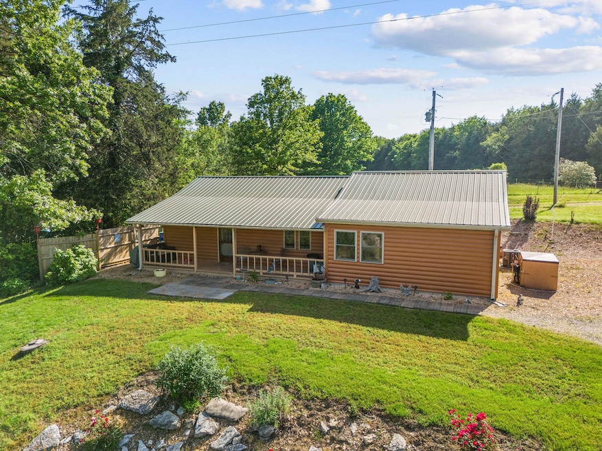 229 Grand Slam Ave, Cape Fair MO 65624