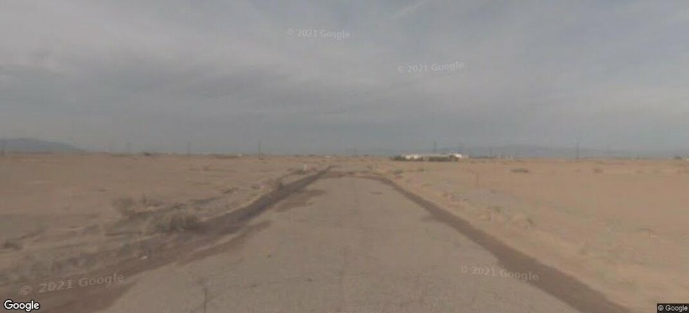 1064 Blanding Ct, Salton City, CA 92274 - photo 1
