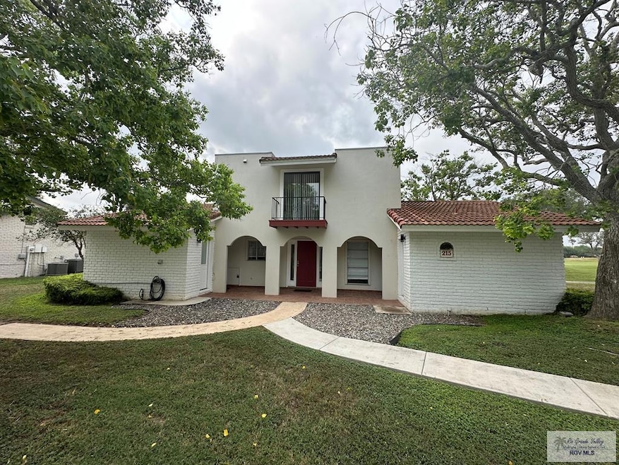 For Rent $2,300/month