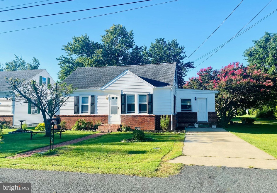 402 Robinson Ave, Cambridge, MD 21613 - photo 1