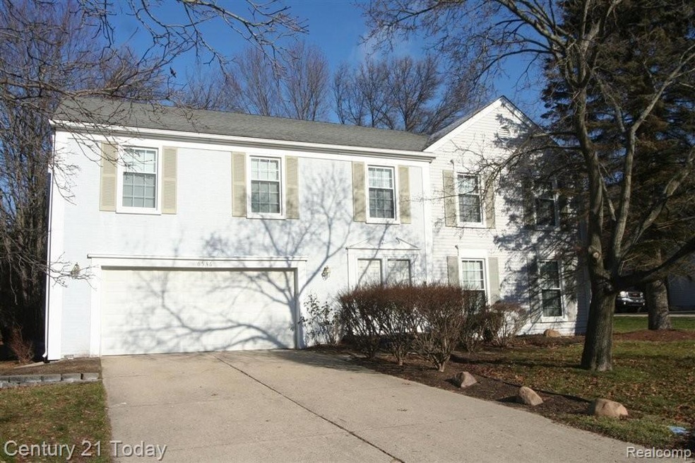 SPACIOUS 4BR-WEST BLOOMFIELD SCH