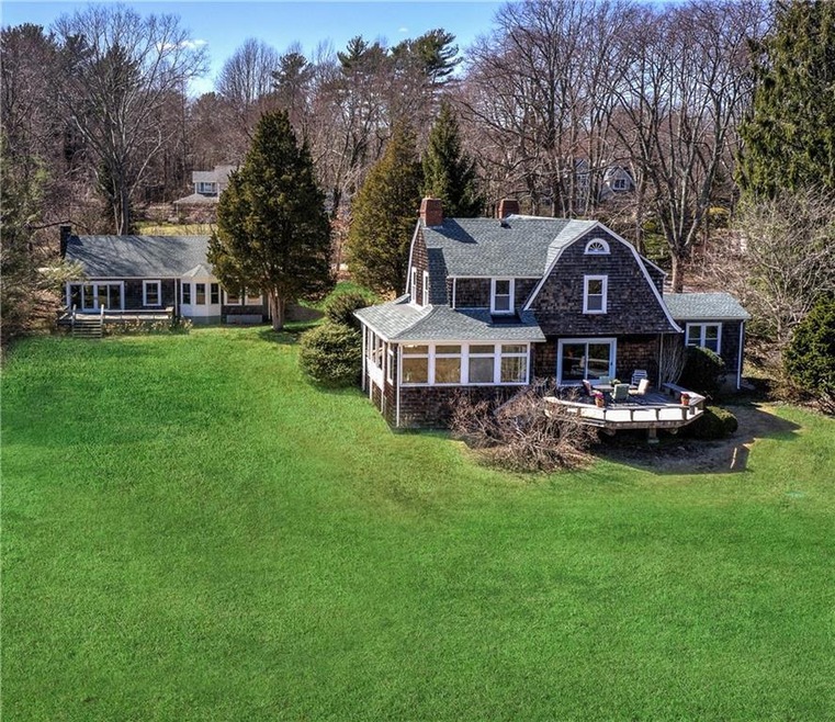 126 Willett Rd, Saunderstown, RI 02874 - photo 1