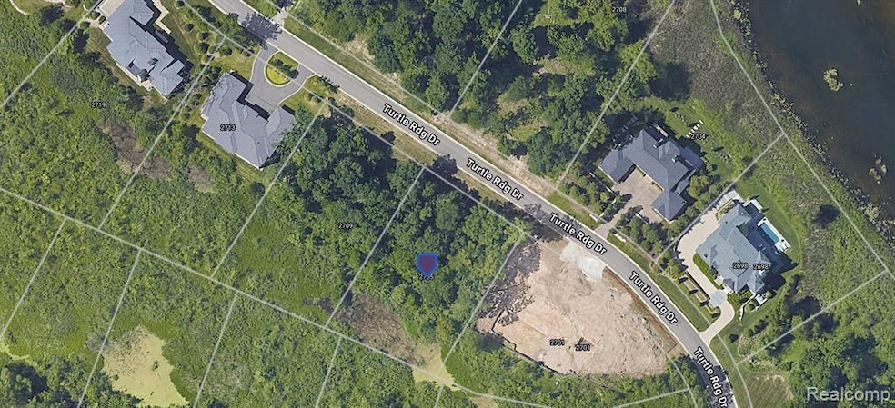 2705 Turtle Ridge Dr, Bloomfield Hills, MI 48302 - photo 1