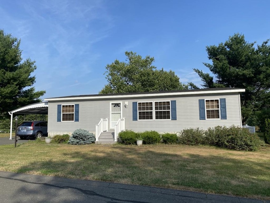 72 Clayton Dr, West Springfield, MA 01089 - photo 1