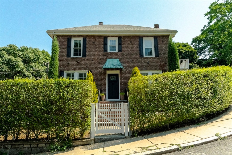 19 Hayes Rd unit A, Roslindale, MA 02131 - photo 1