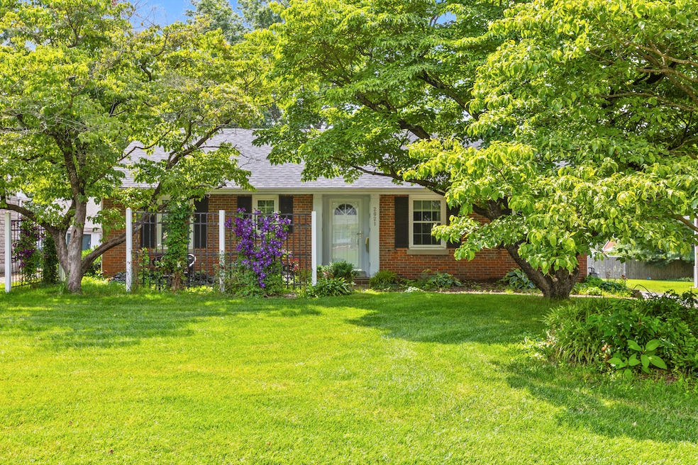 2021 Rebel Rd, Lexington, KY 40503 - photo 1