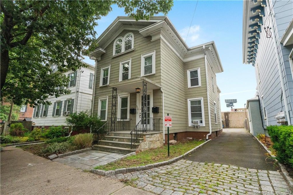 504 Chapel St unit 2, New Haven, CT 06511 - photo 1