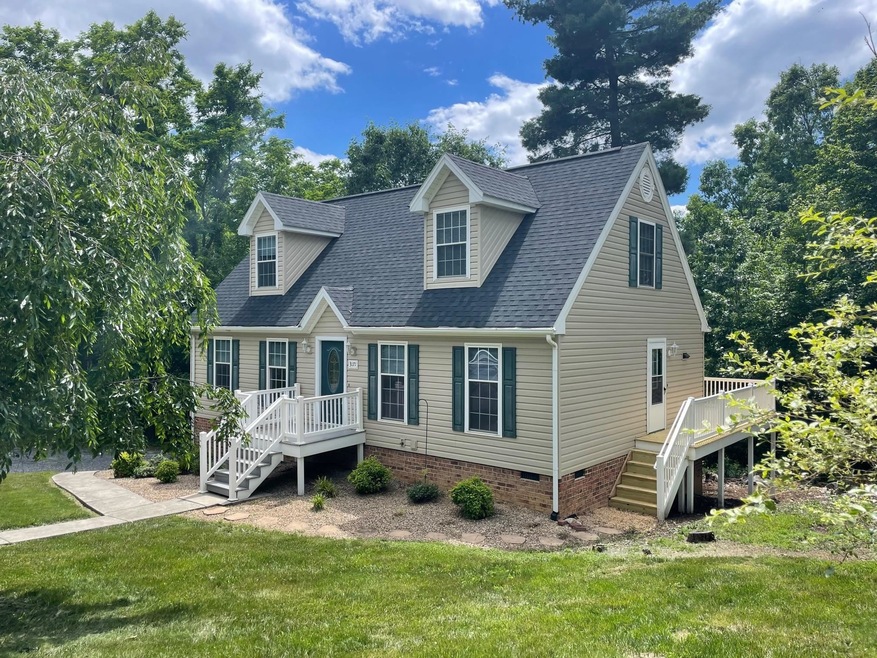 3171 Horseshoe Ln, Harrisonburg, VA 22801 - photo 1