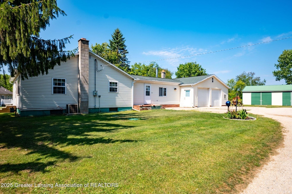 14216 U S 223, Addison, MI 49220 - photo 1