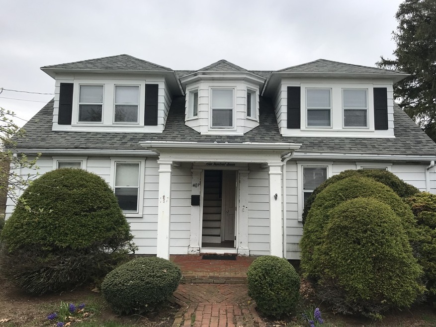 407 Front St unit 1, Weymouth, MA 02188 - photo 1