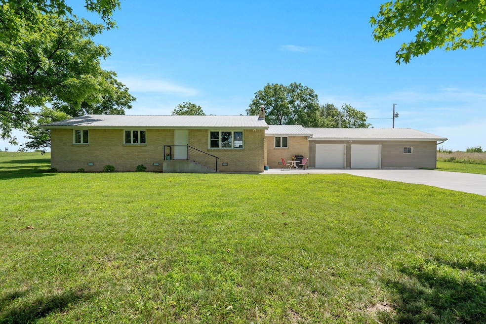 2616 Schupbach Rd, Clever, MO 65631 - photo 1
