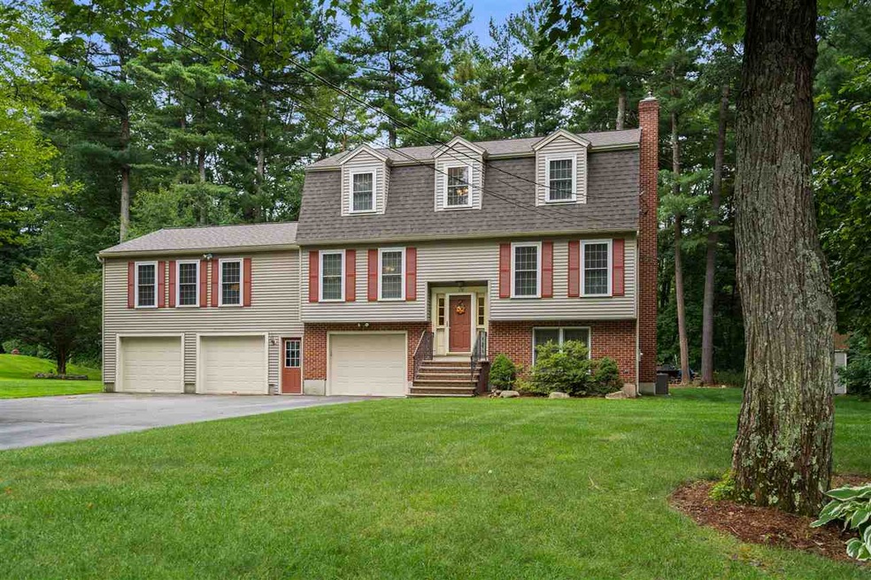 12 Arrowhead Rd, Derry, NH 03038 - photo 1