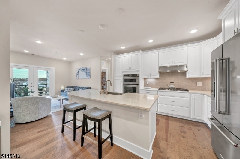 1 Vanderbilt Blvd unit 408, Florham Park, NJ 07932 - photo 1