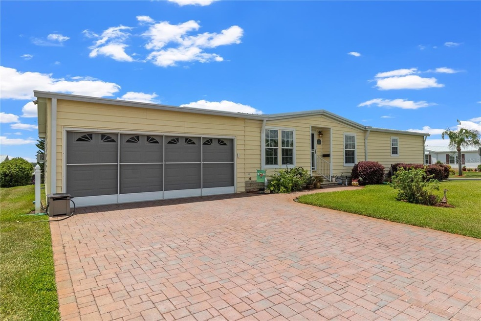 37319 Neukom Ave, Zephyrhills, FL 33541 - photo 1