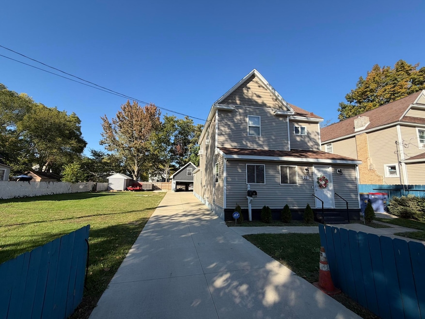21 Griggs St SW, Grand Rapids, MI 49507 - photo 1