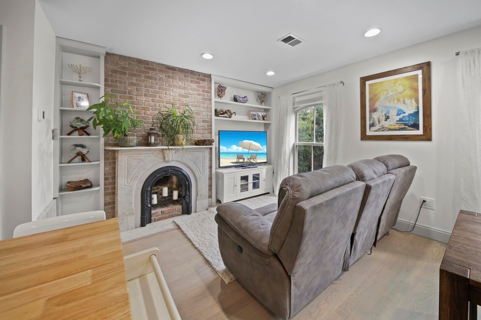 144 Sussex St unit 4, Jersey City, NJ 07302 - photo 1