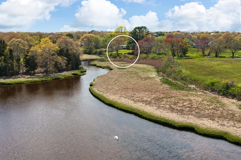 569 Barneys Joy Rd, South Dartmouth, MA 02748 - photo 1