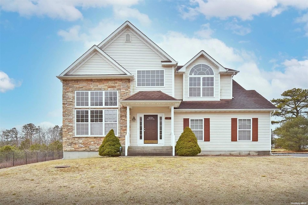 10 Audobon St, Medford, NY 11763 - photo 1