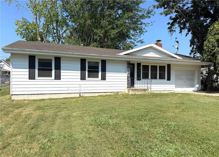 1005 S 3rd St, Effingham, IL 62401 - photo 1